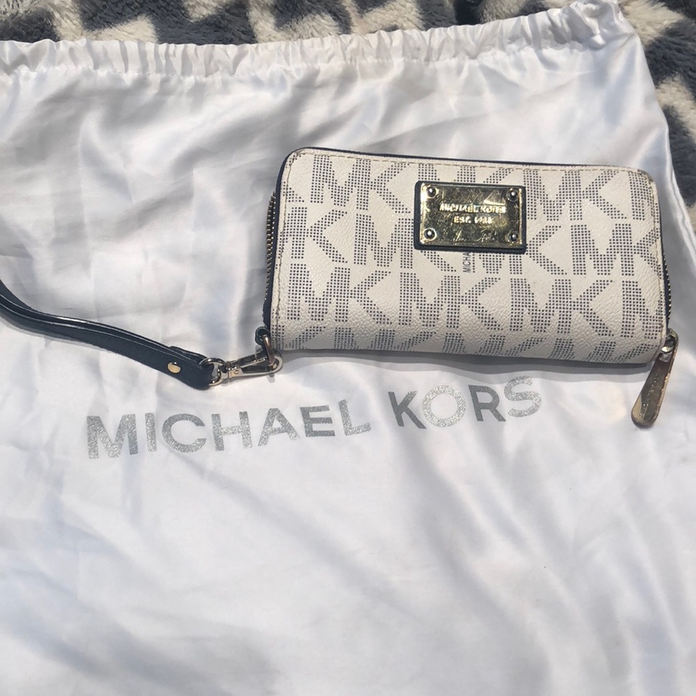 Michael Kors Jet Set Navy/White Wallet